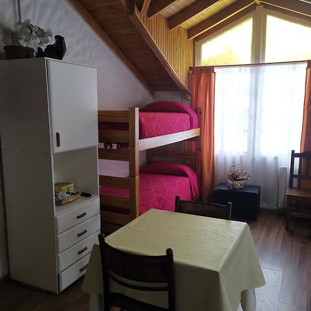 Appartamento Casa Departamento En El Bosque Ushuaia Esterno foto
