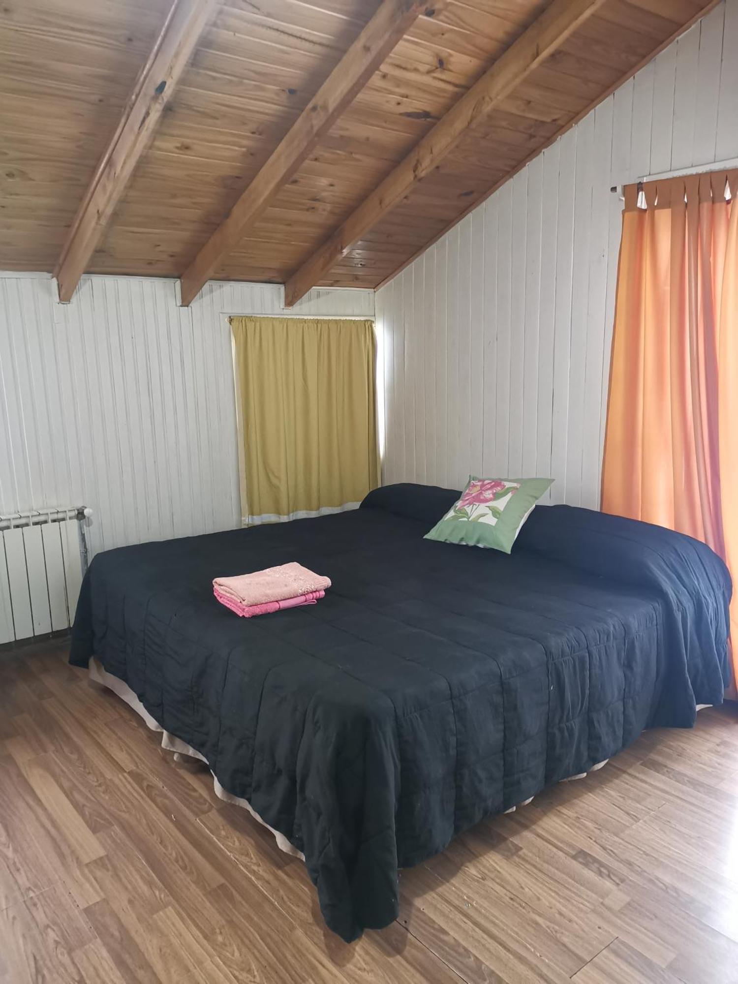 Appartamento Casa Departamento En El Bosque Ushuaia Esterno foto