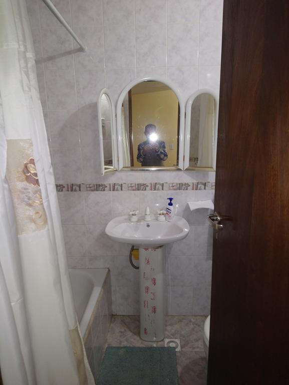 Appartamento Casa Departamento En El Bosque Ushuaia Esterno foto